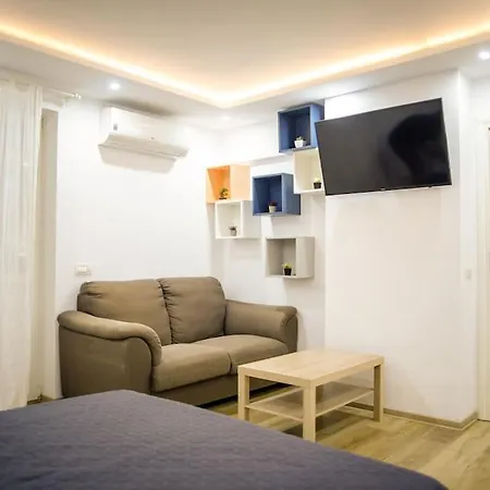 Апартаменти Place In Drumul Taberei *